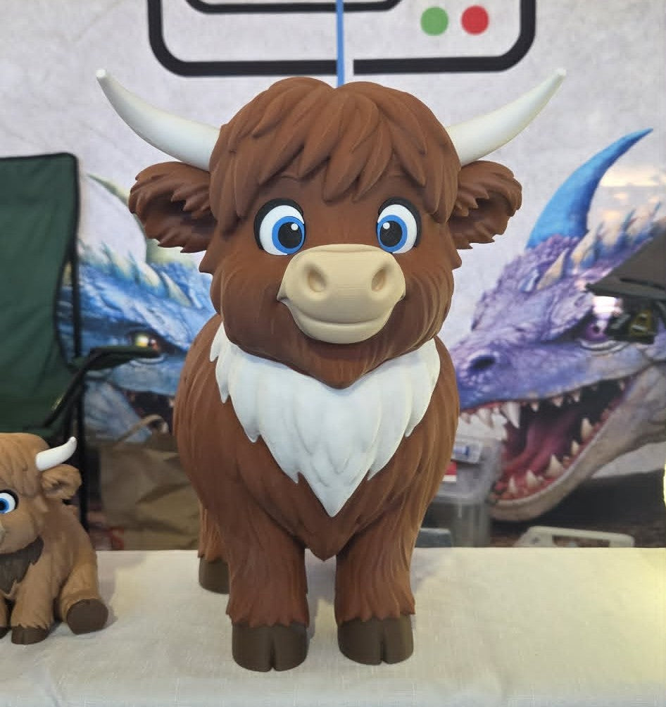Large Highland Cow - Standing